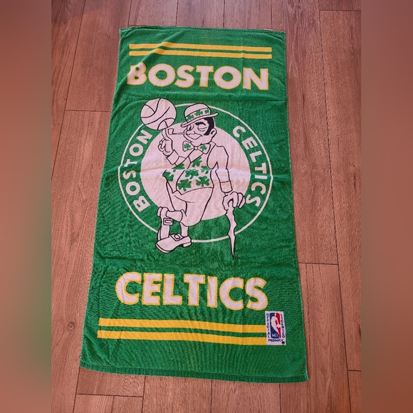 Vintage Boston Celtics NBA Beach towel - Picture 1 of 5